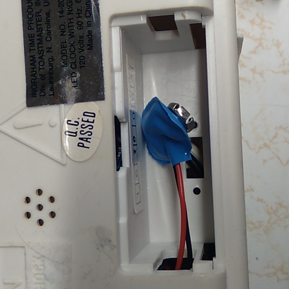 Alarm Clock - Picture 3 of 3